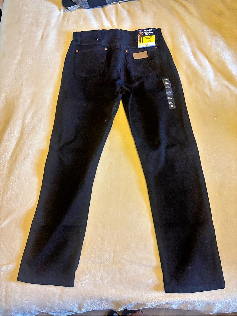 Wrangler Cowboy Cut Straight Leg Jeans Black 11 Waist 32 length NWT